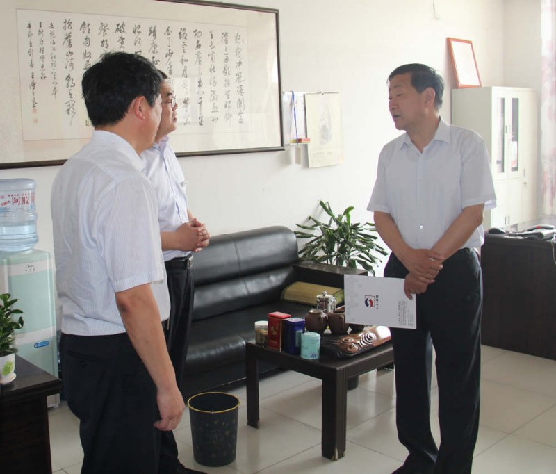 聊城市委常委、政法委书记刘强莅临 我所考察调研