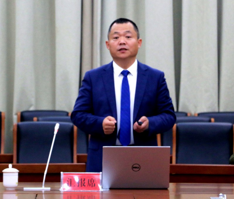 我所苏强律师为莘县县委理论学习中心组讲授《山东省重大行政决策程序规定》
